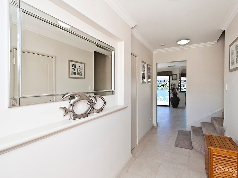 1 KEYS CLOSE, Mindarie WA 6030