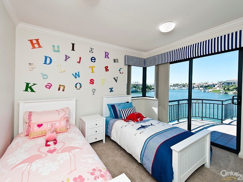 1 KEYS CLOSE, Mindarie WA 6030