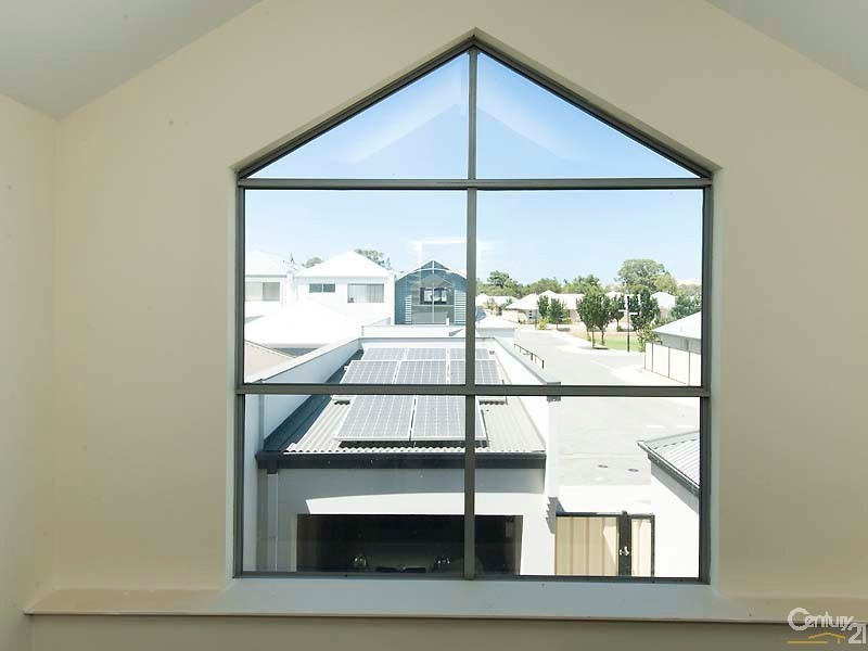 39 Gaudi Way, Clarkson WA 6030