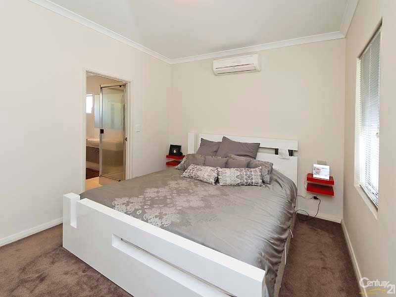 39 Gaudi Way, Clarkson WA 6030