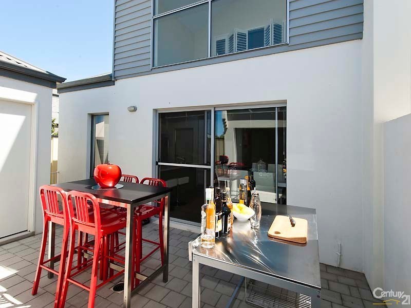 39 Gaudi Way, Clarkson WA 6030