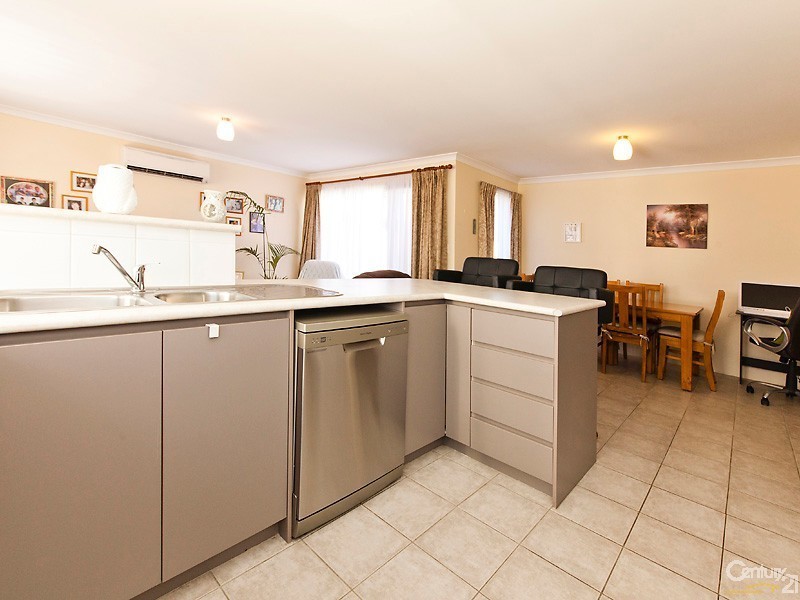 14  Tuxedo Link, Clarkson WA 6030