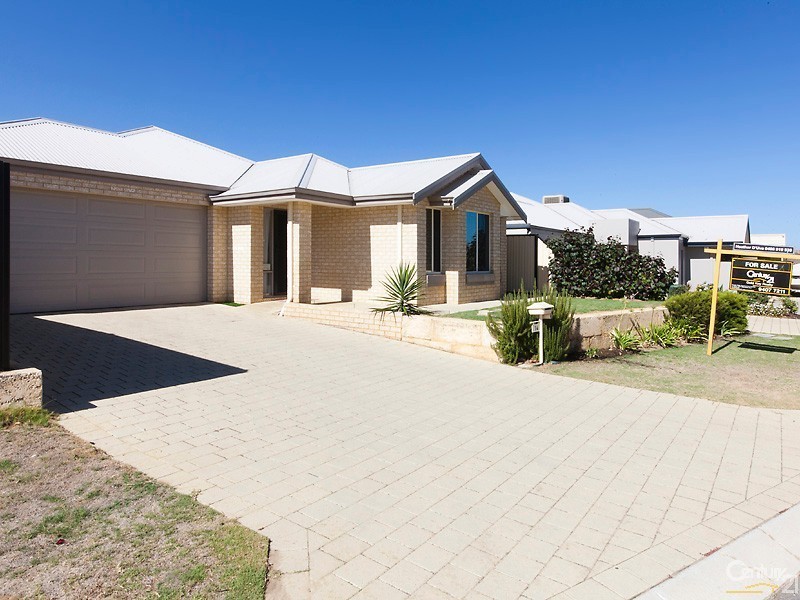 14  Tuxedo Link, Clarkson WA 6030