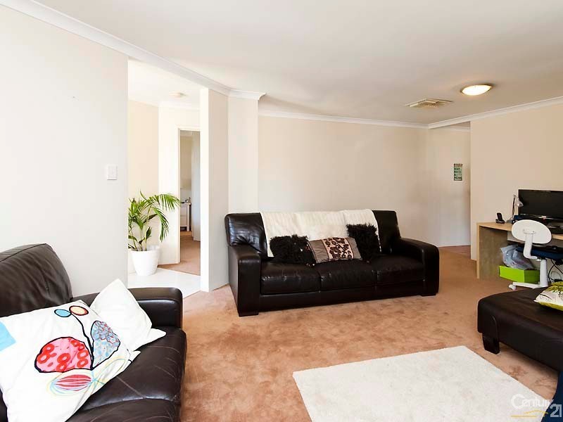 2 Tallinn Loop, Mindarie WA 6030