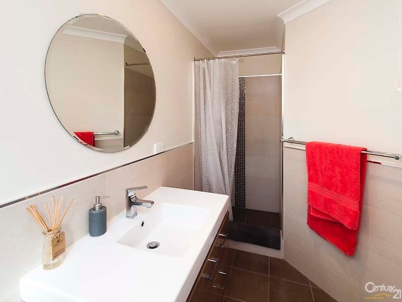 2 Tallinn Loop, Mindarie WA 6030