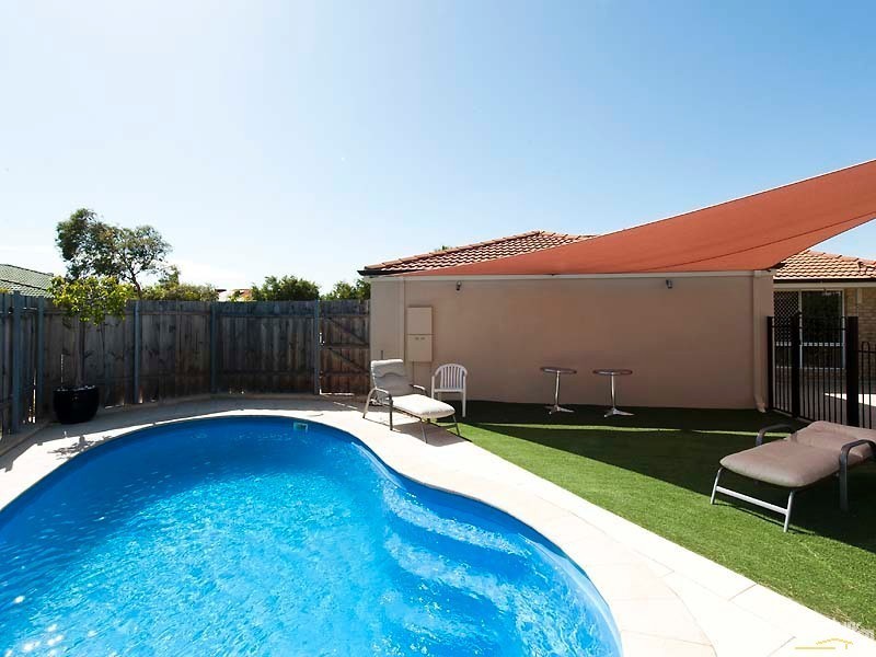 2 Tallinn Loop, Mindarie WA 6030