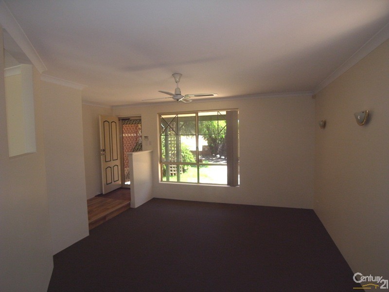 9 Whiston Crescent, Clarkson WA 6030