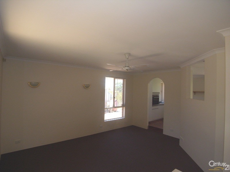 9 Whiston Crescent, Clarkson WA 6030