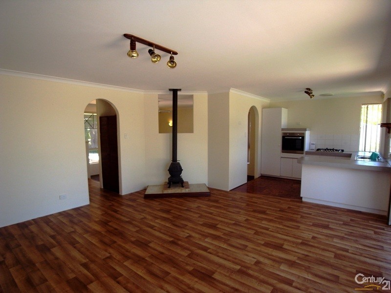 9 Whiston Crescent, Clarkson WA 6030