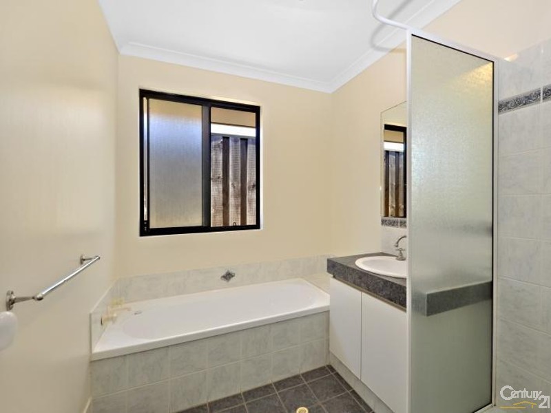 57 Mowbray Square, Clarkson WA 6030