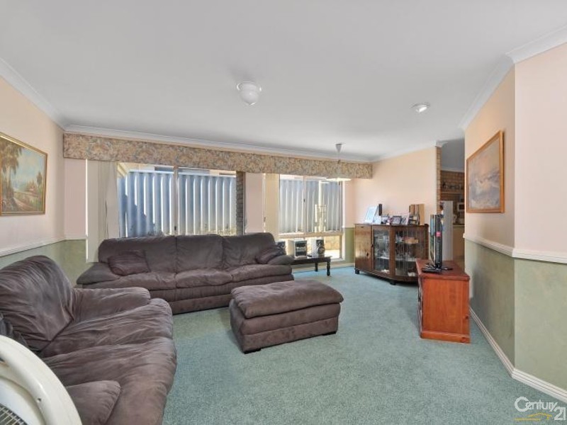 34 Serpentine Gardens, Clarkson WA 6030