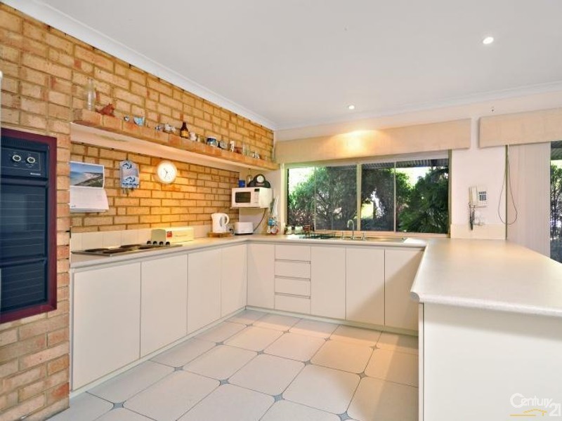 34 Serpentine Gardens, Clarkson WA 6030