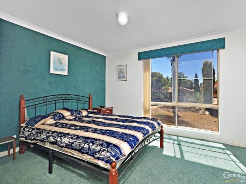 34 Serpentine Gardens, Clarkson WA 6030