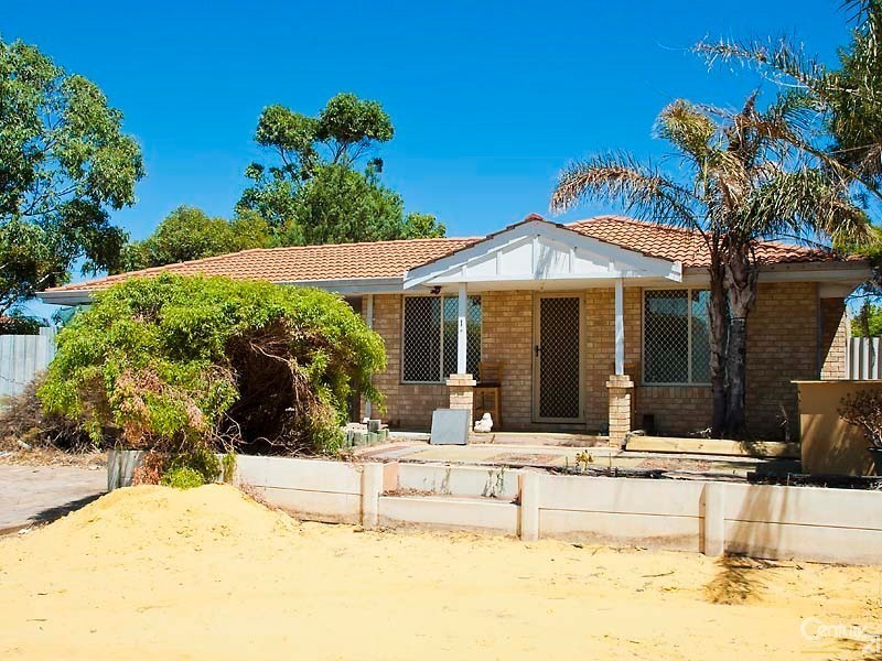 1 Dalvik Avenue, Merriwa WA 6030