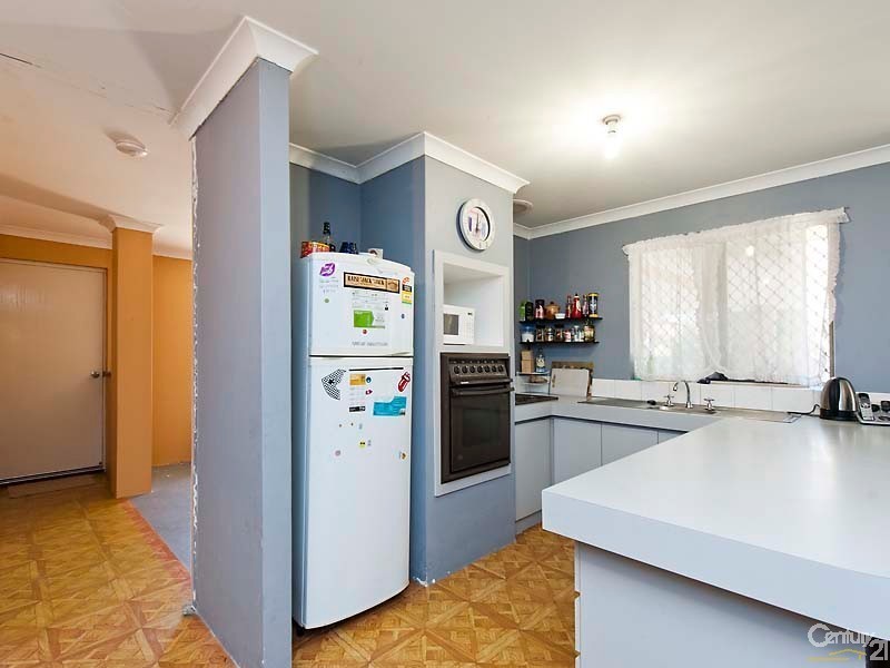 1 Dalvik Avenue, Merriwa WA 6030