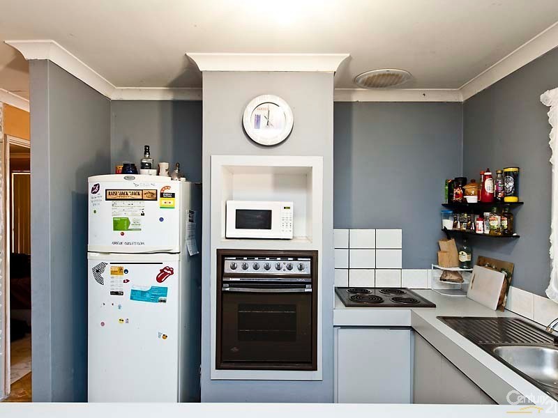 1 Dalvik Avenue, Merriwa WA 6030