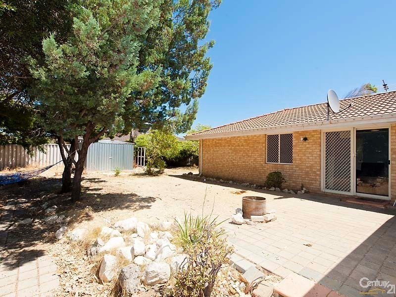 1 Dalvik Avenue, Merriwa WA 6030