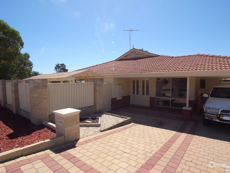 52 Renshaw Boulevard, Clarkson WA 6030
