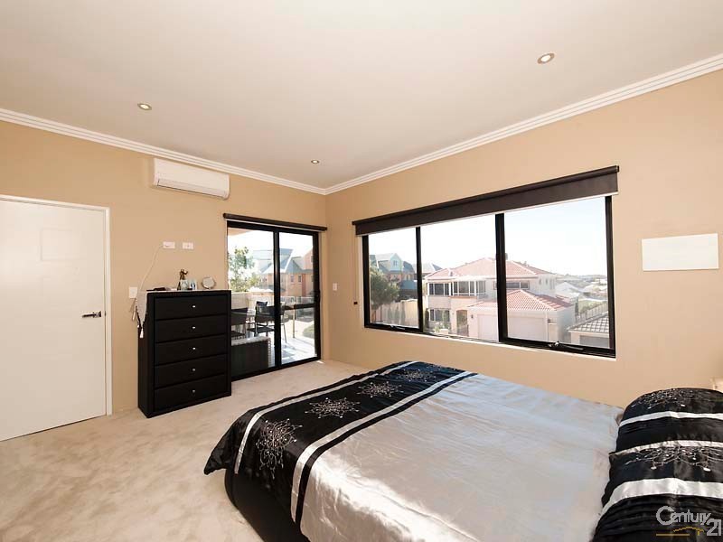 29 Ningaloo Bend, Clarkson WA 6030