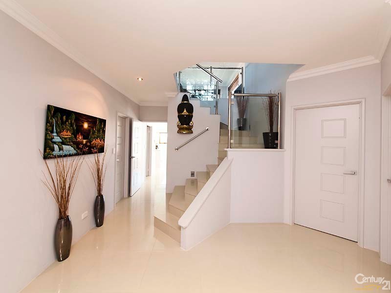 31 Halifax Boulevard, Mindarie WA 6030