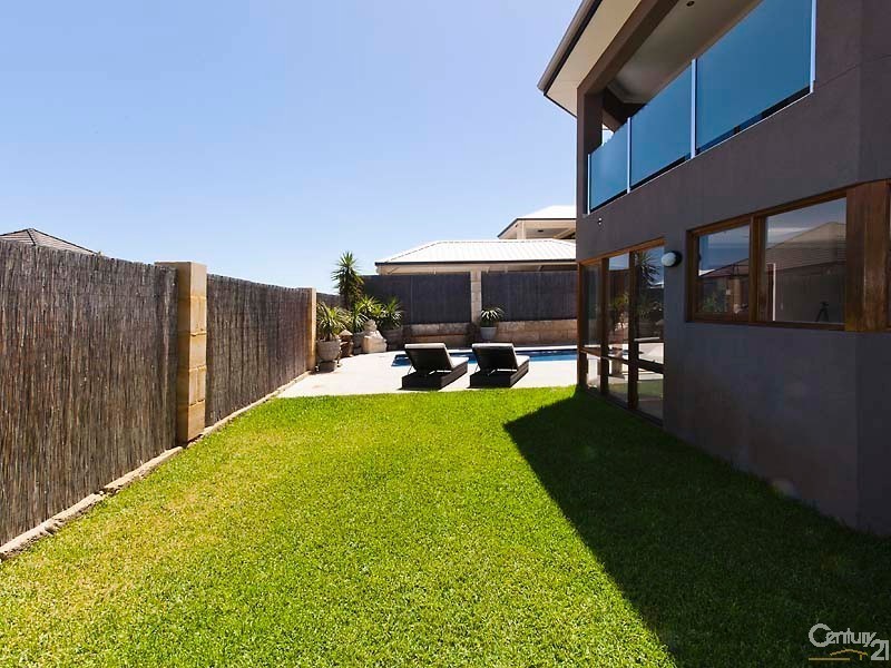 31 Halifax Boulevard, Mindarie WA 6030