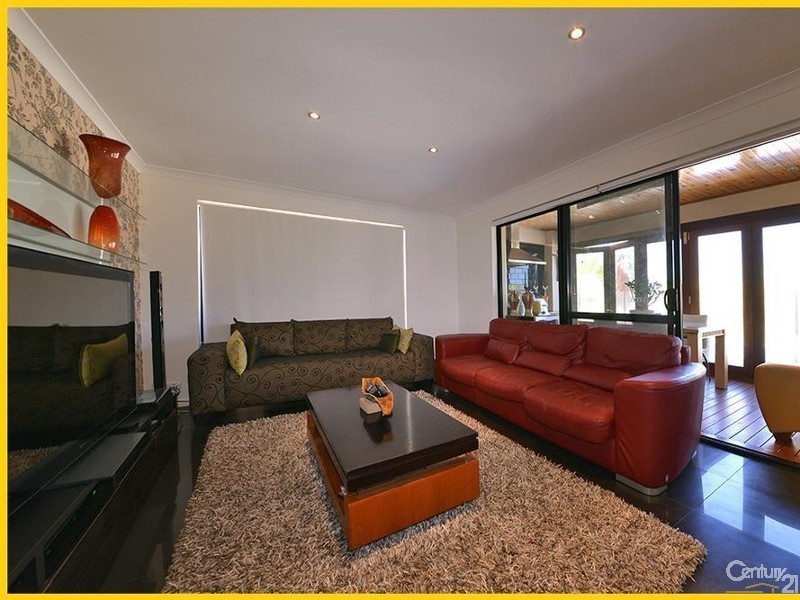 35 Lautoka Rise, Mindarie WA 6030