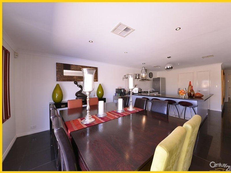 35 Lautoka Rise, Mindarie WA 6030