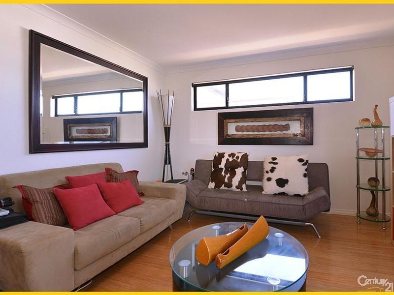 35 Lautoka Rise, Mindarie WA 6030