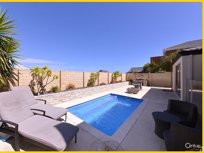 35 Lautoka Rise, Mindarie WA 6030