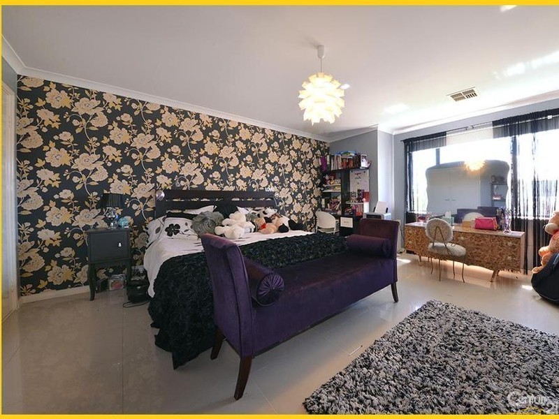 35 Lautoka Rise, Mindarie WA 6030