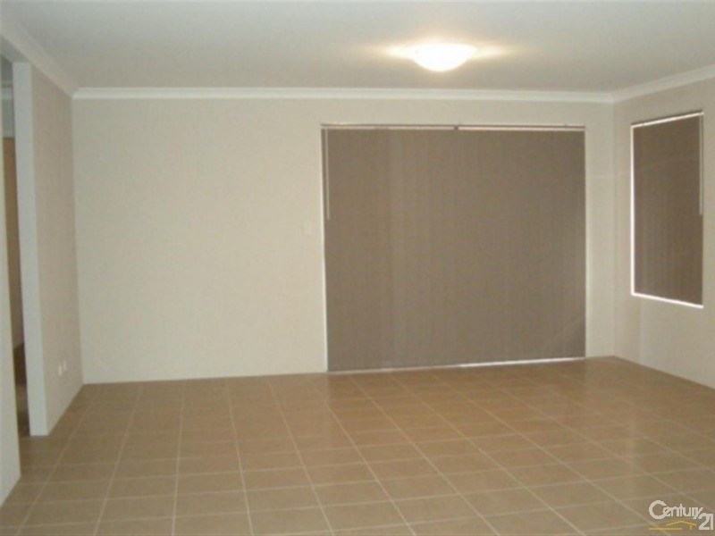 39 Portaferry Gardens, Ridgewood WA 6030