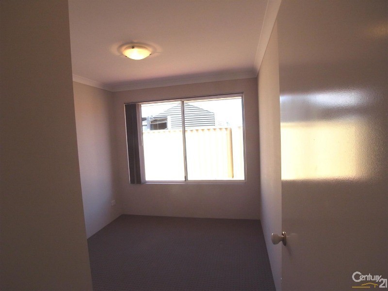 39 Portaferry Gardens, Ridgewood WA 6030