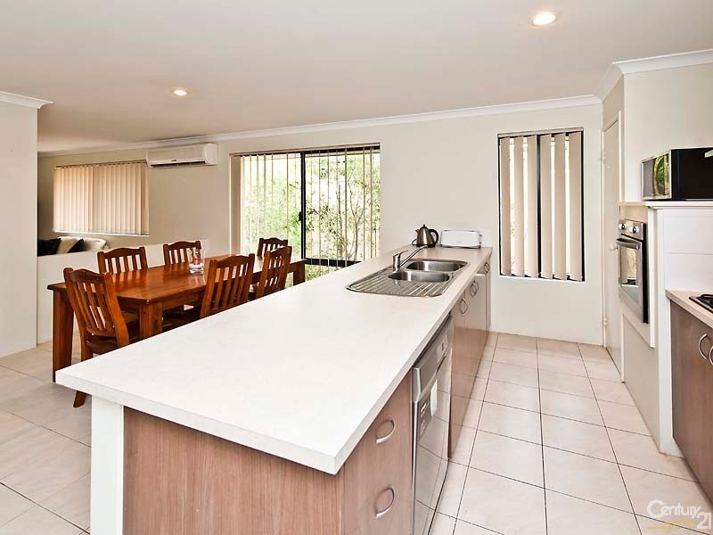 21 Captiva Approach, Butler WA 6036