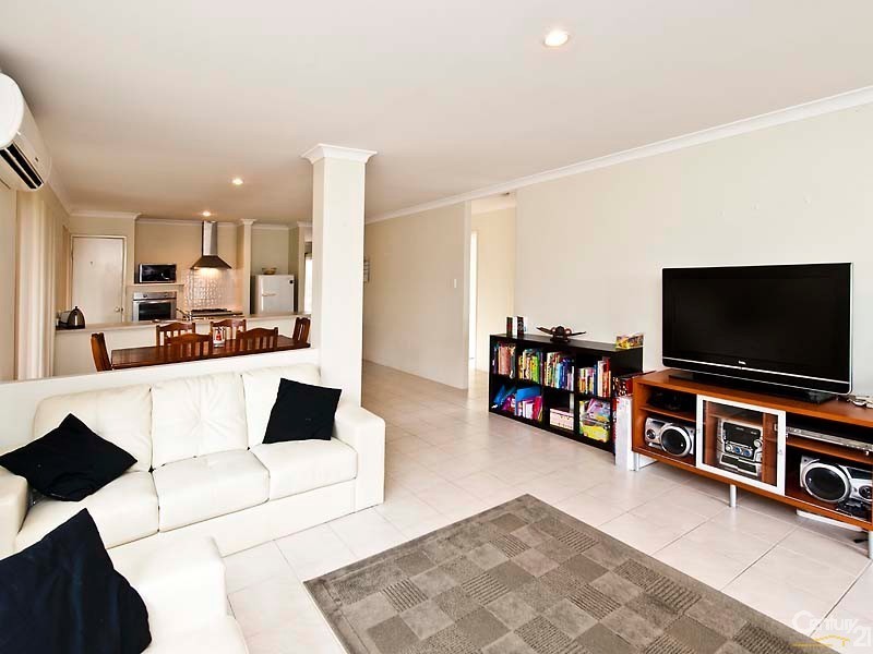 21 Captiva Approach, Butler WA 6036