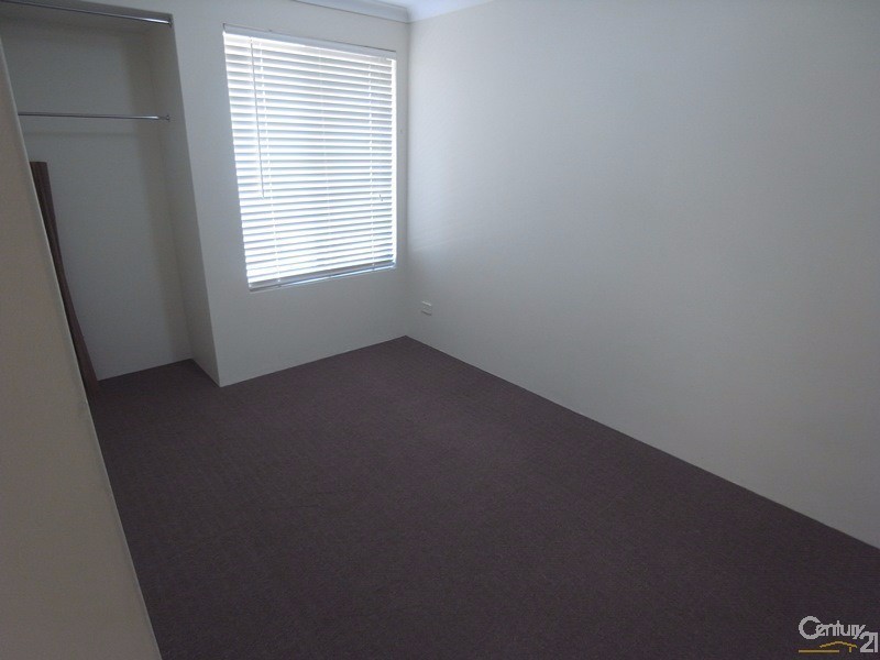 6 Buffett Ramble, Quinns Rocks WA 6030