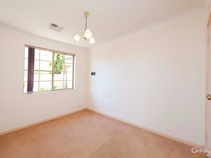 138 Southern Cross Circle, Ocean Reef WA 6027