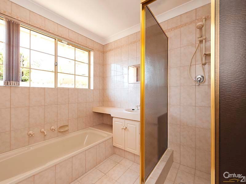 138 Southern Cross Circle, Ocean Reef WA 6027