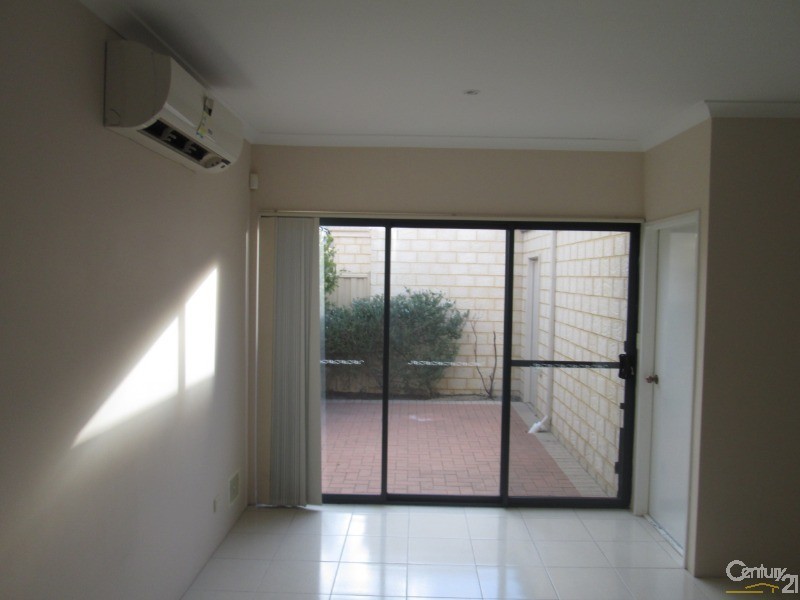 4/35 Hidden Valley Retreat, Clarkson WA 6030