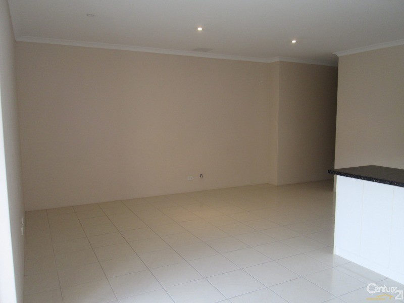 4/35 Hidden Valley Retreat, Clarkson WA 6030