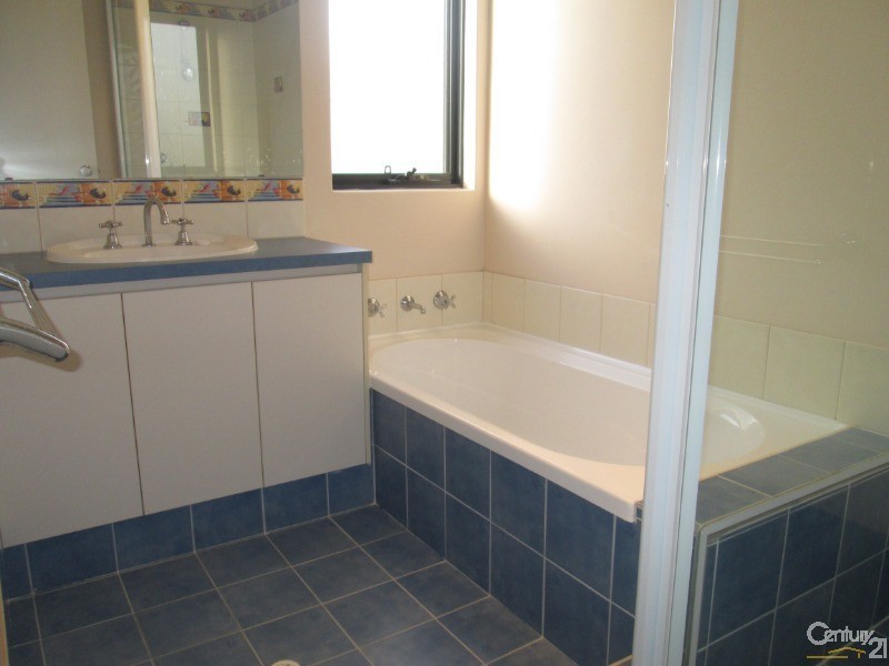 4/35 Hidden Valley Retreat, Clarkson WA 6030