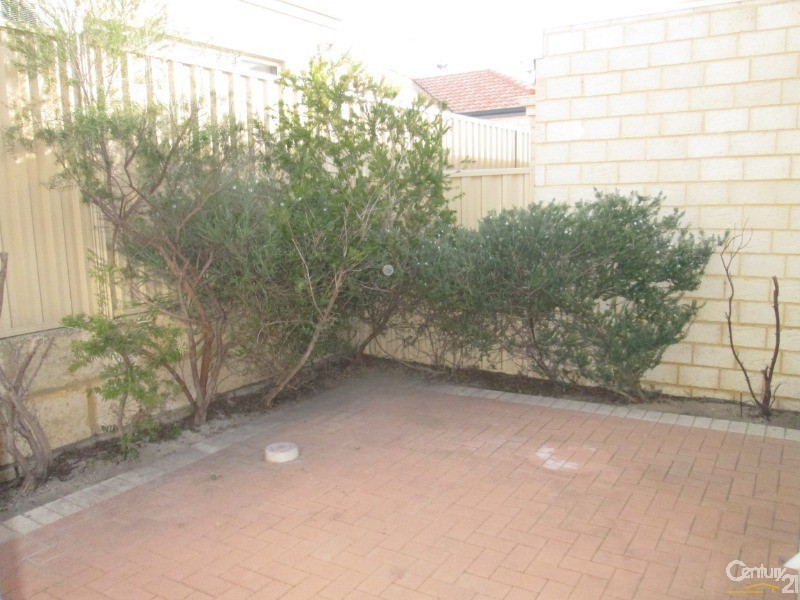 4/35 Hidden Valley Retreat, Clarkson WA 6030