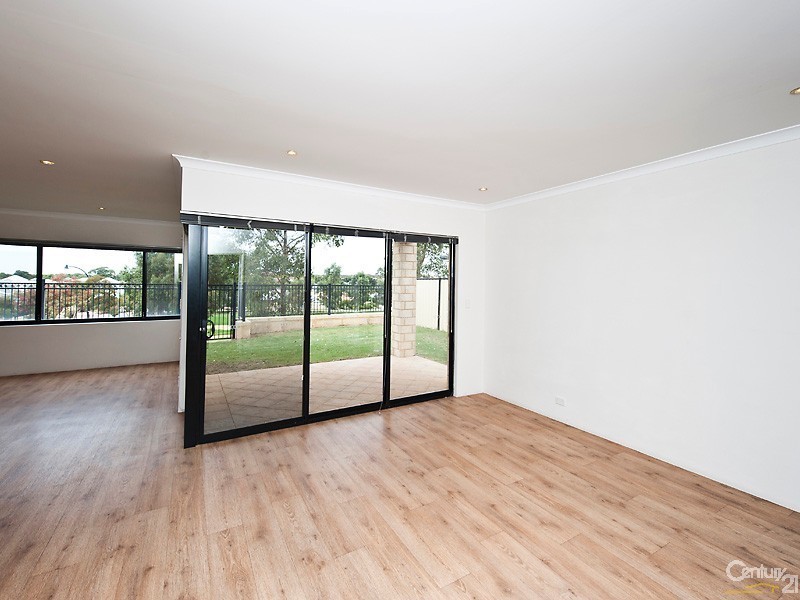 9 Myall Fairway, Clarkson WA 6030