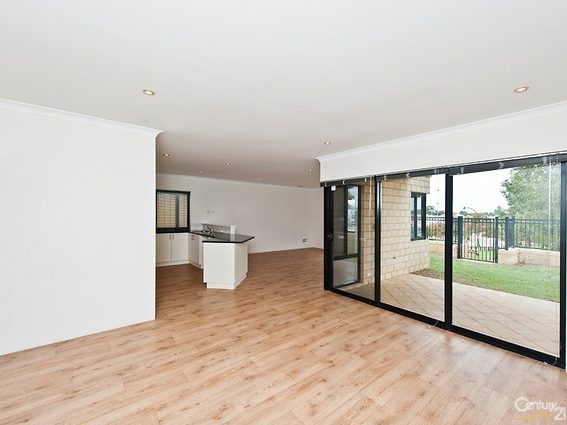 9 Myall Fairway, Clarkson WA 6030