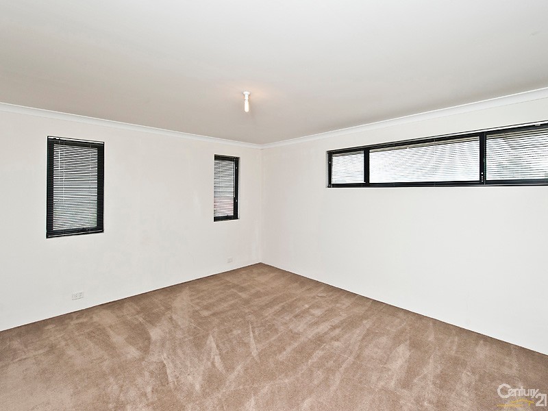 9 Myall Fairway, Clarkson WA 6030