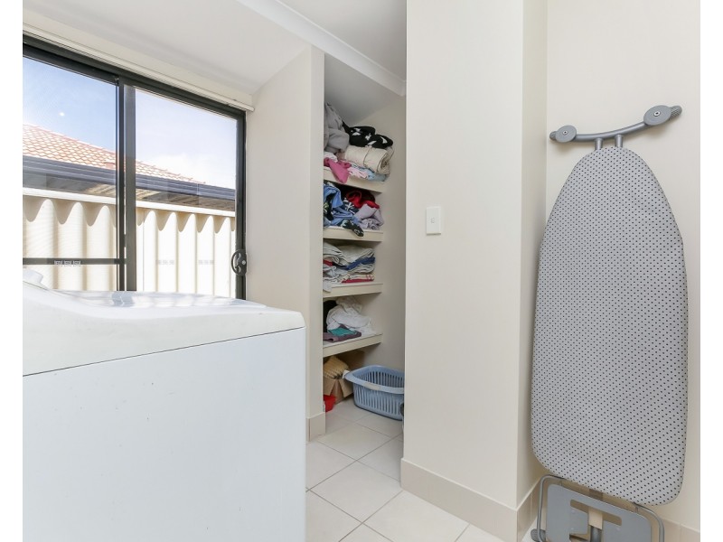 8 Warnford Street, Butler WA 6036