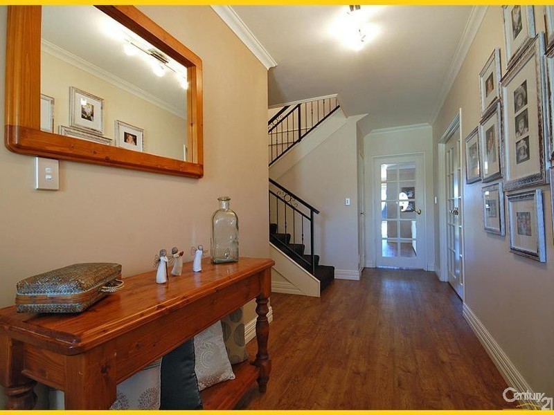 12 Manta Pass, Mindarie WA 6030