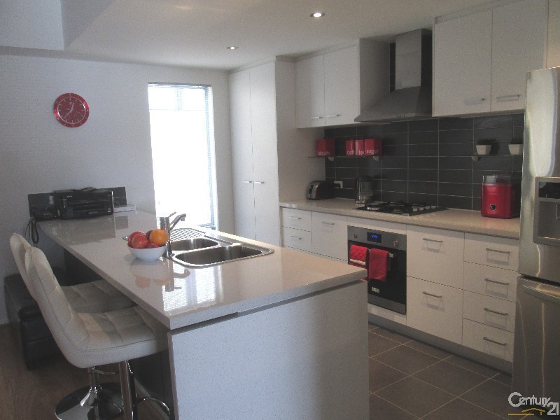 14 Kitson Turn, Clarkson WA 6030