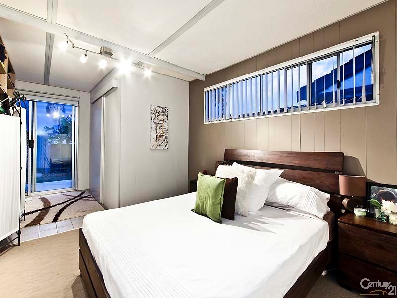 71 Wonambi Way, Wanneroo WA 6065