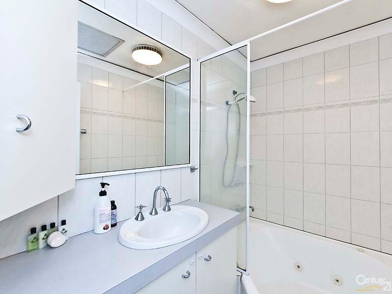 71 Wonambi Way, Wanneroo WA 6065