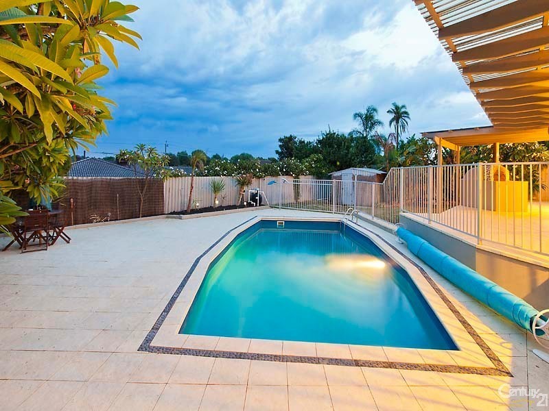 71 Wonambi Way, Wanneroo WA 6065